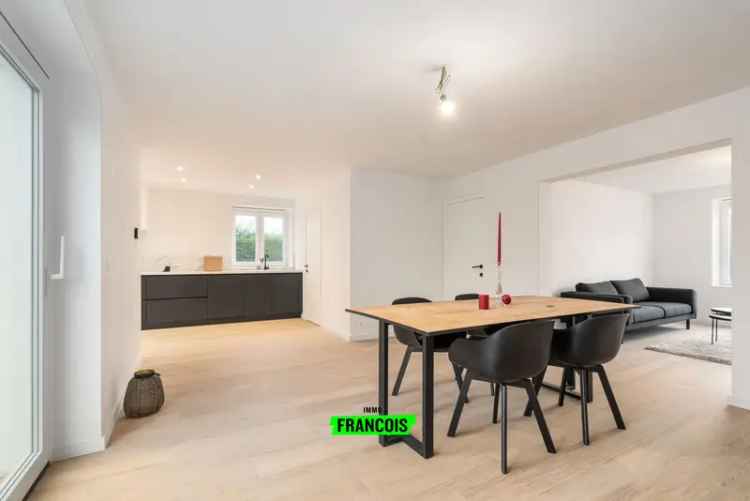 Gerenoveerde Villa 3 slaapkamers Roeselare