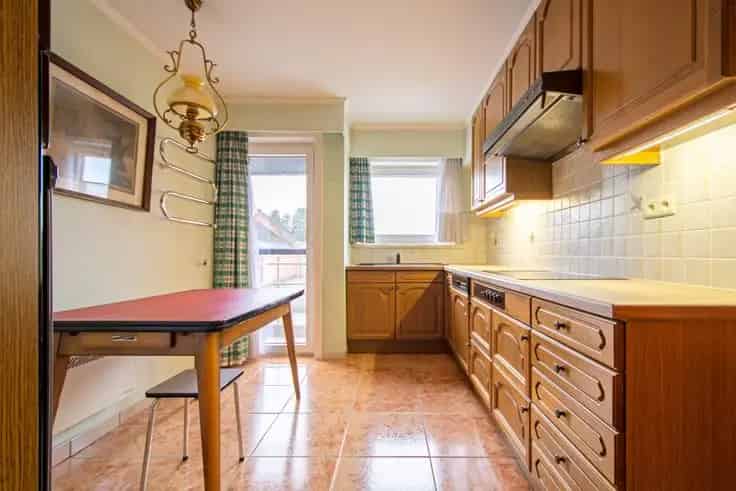 Appartement te Koop Aalst: 2 slaapkamers, Garage, Berging