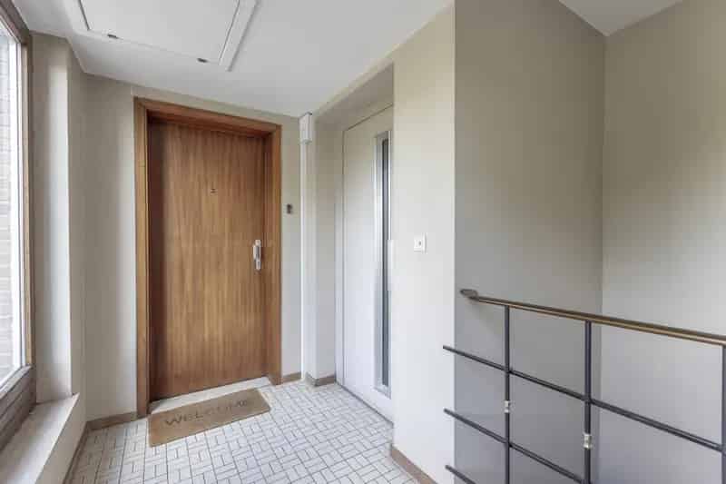 Penthouse te koop 1 slaapkamer groot terras