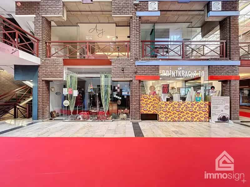 Handelspand te Genk Shopping 2 Garage Autostaanplaats