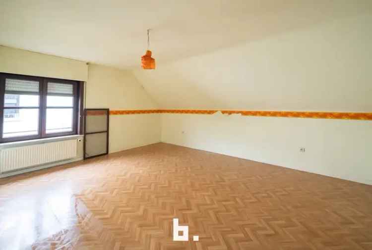 Alleenstaande Ruime Villa te Koop