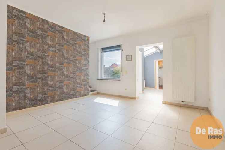 IMPE - Woning met 3 slaapkamers en tuin