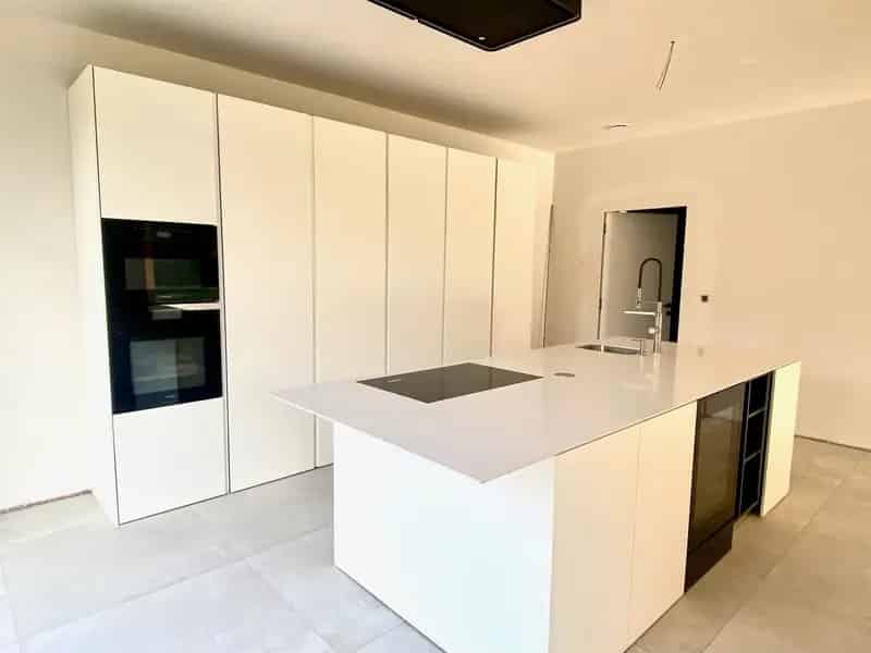 Moderne Nieuwbouwvilla met Grote Tuin te Bonheiden