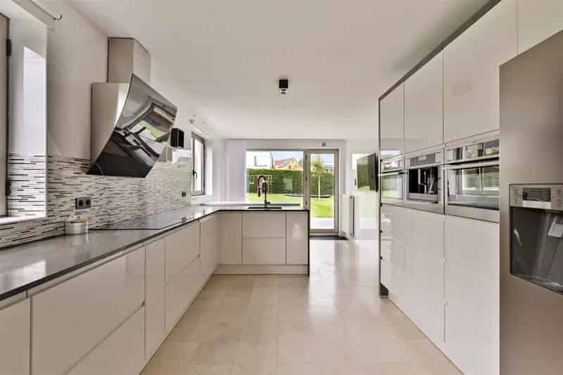 Ruime gerenoveerde woning te koop in Lubbeek