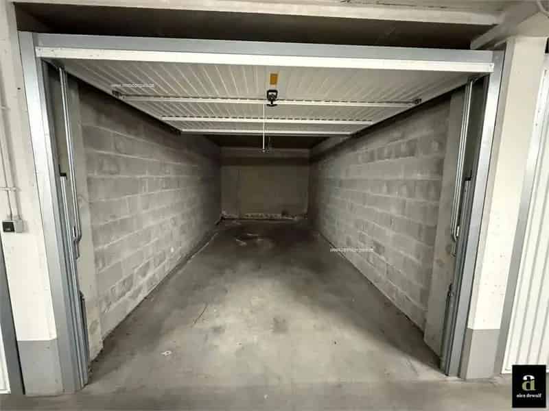 Garage te Huur Knokke Residentie Val Riant