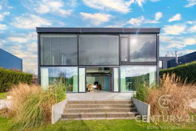 Energiezuinige Loft-Stijl Villa Aan Het Water 4 slaapkamers