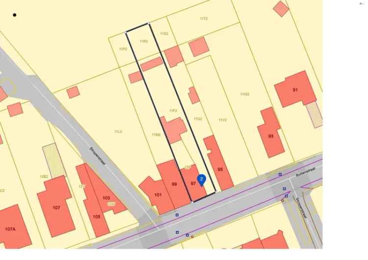 Woning met drie slaapkamers op prachtig perceel van 702m² met wijds zicht op natuur.