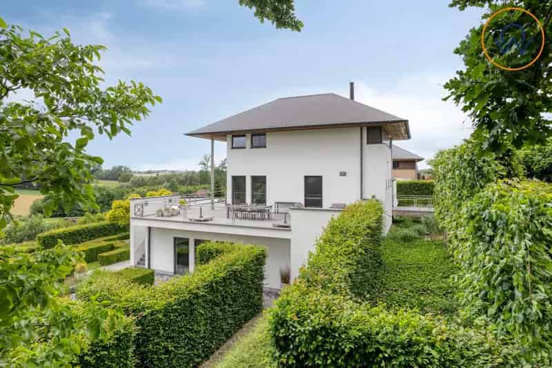 Huis te koop: Luxe villa met zwembad en adembenemend uitzicht