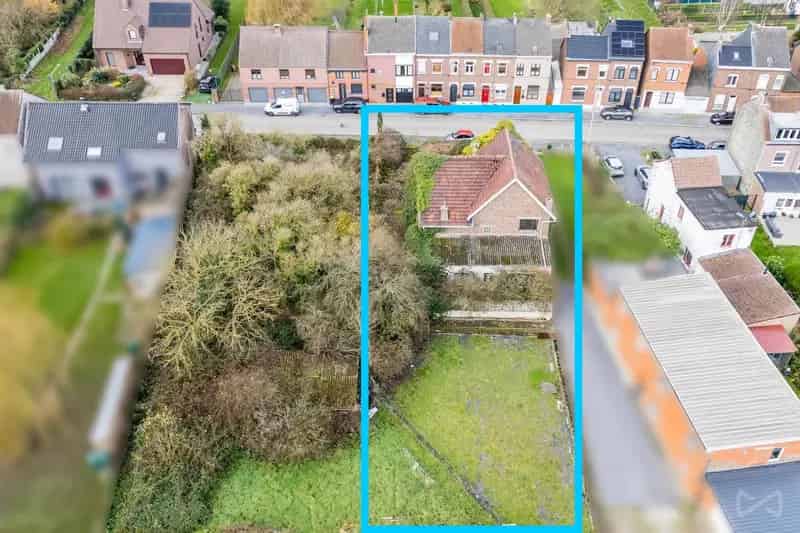 Bouwgrond 9a 31ca Rustig gelegen - Renovatie of Nieuwbouw