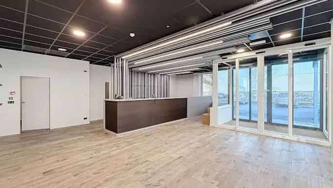 Kantoor te huur Ieper 224m²
