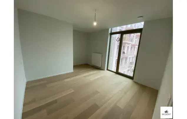 Huur 2 slaapkamer appartement van 95 m² in Brussels