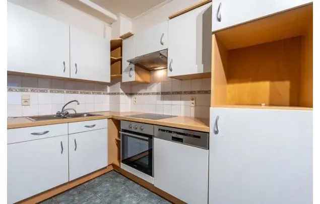 Huur 1 Slaapkamer Appartement 63m² Charleroi