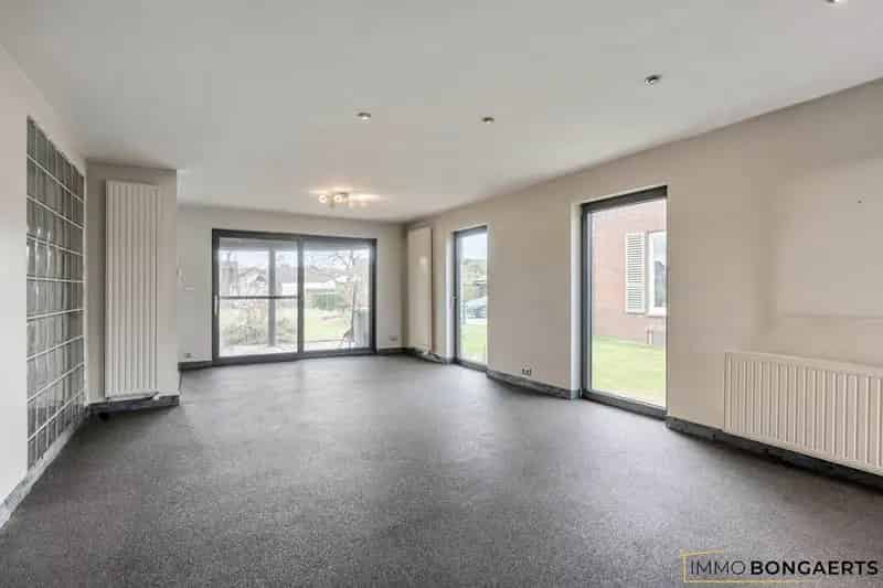 Woning met 3 slaapkamers te koop