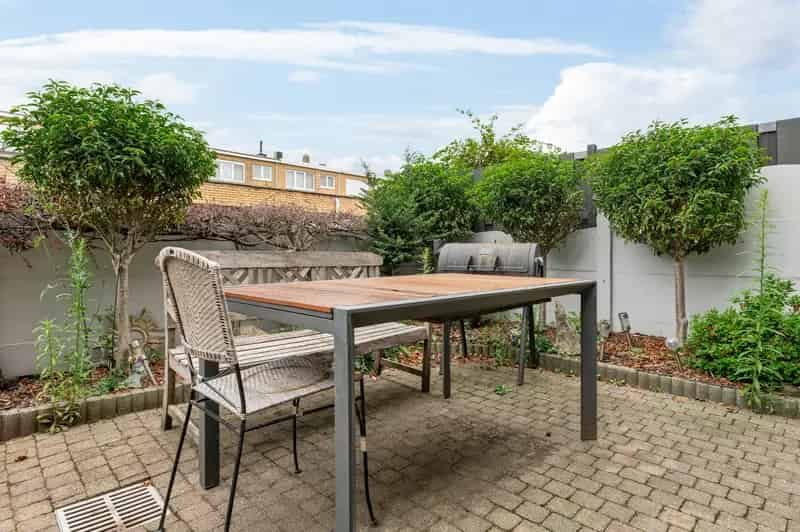 Gelijkvloers Appartement te Koop Stabroek