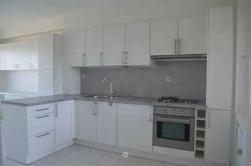 Zeer ruim lichtrijk 3-kamerappartement Ronse