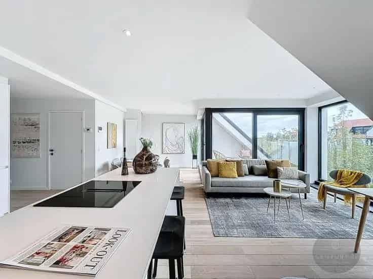 Duplex Te Koop: Luxueus 3 Slaapkamers Nabij Duinenwater