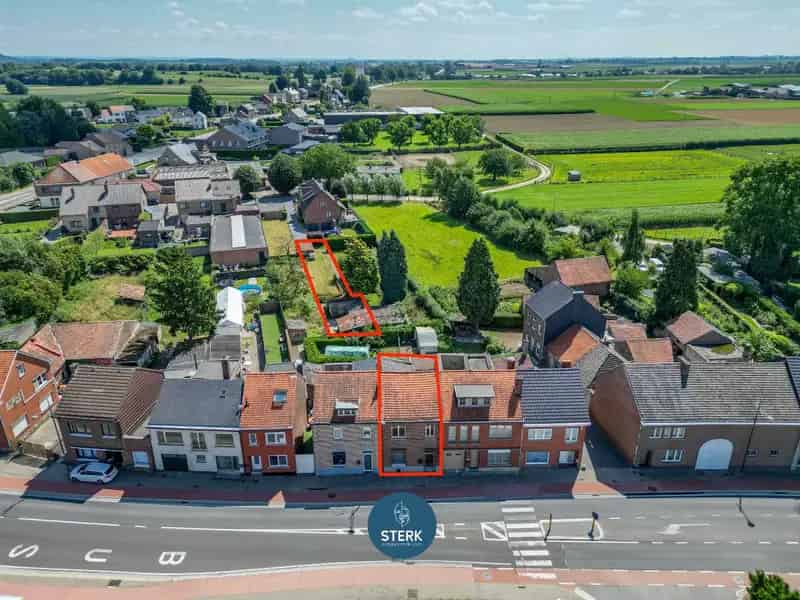 Te renoveren woning Veldwezelt 144m		2 Diepe tuin