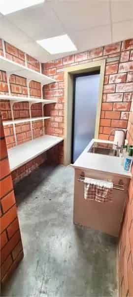 Magazijn te Huur Evergem 120m² Opslagruimte