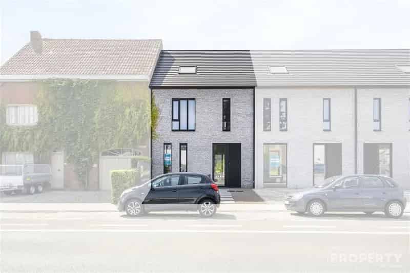 Huis te Koop Wevelgem 4 Slaapkamers Casco Loods