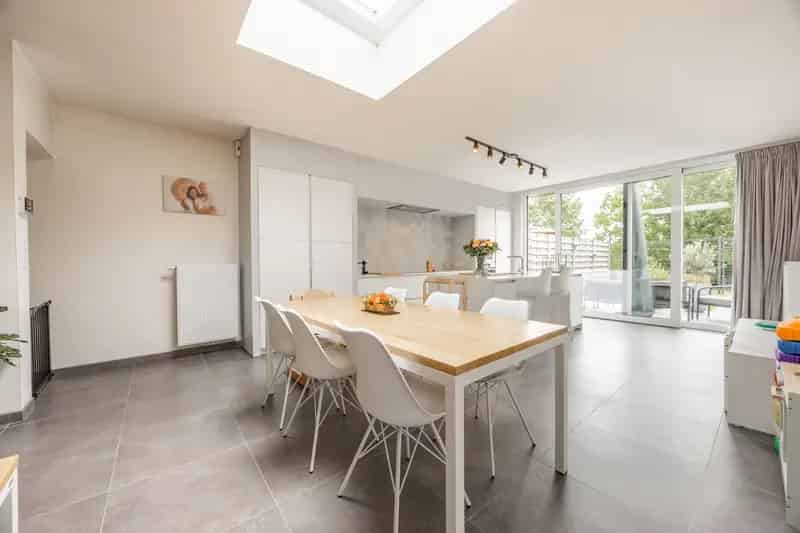 Gerenoveerde Rijwoning Zwevegem - 2 slaapkamers - Tuin - EPC B