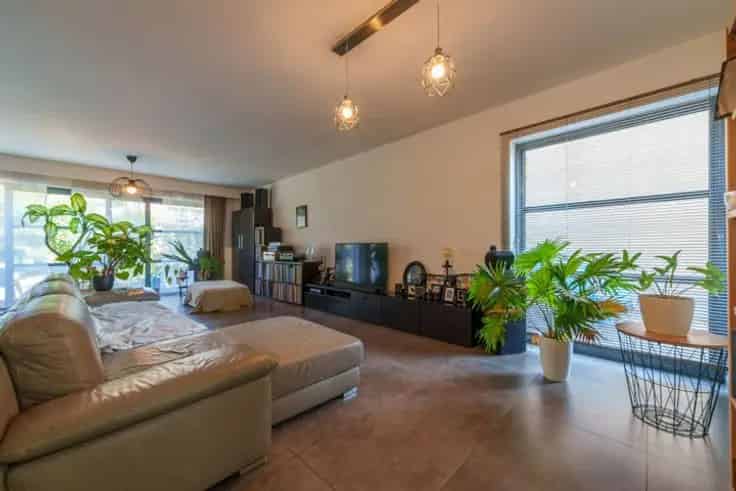 Halfopen Bebouwing te Niel - Kindvriendelijk - 2 slaapkamers + zolder