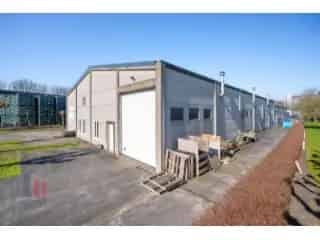 Magazijn te Koop Brugge 720m² Kantoor 100m²