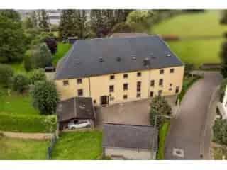 Huis Gemengd Gebruik te Koop Messancy 6 Appartementen