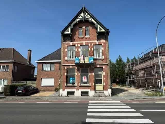 Ruime woning te Brugge nabij centrum