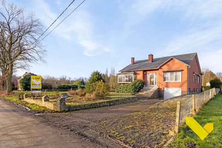 Huis te koop open bebouwing midden het groen met grote tuin