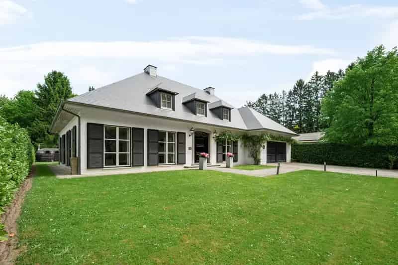 6 Slaapkamers Villa Ter Beuken - Gerenoveerd - Rustige Ligging