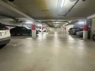 Parking te Koop Nijvel - Veilige Parkeerplaats Nabij Winkels en Scholen