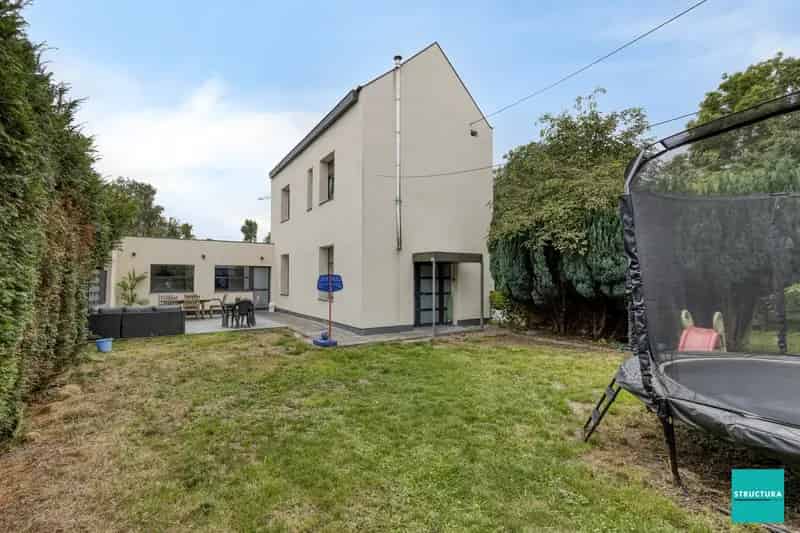 Rustig gelegen 3 slaapkamer huis te Merchtem
