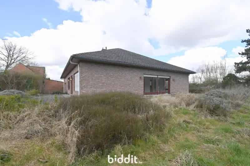 Landelijke Bungalow 4802m2 Perceel 2 slaapkamers Garage