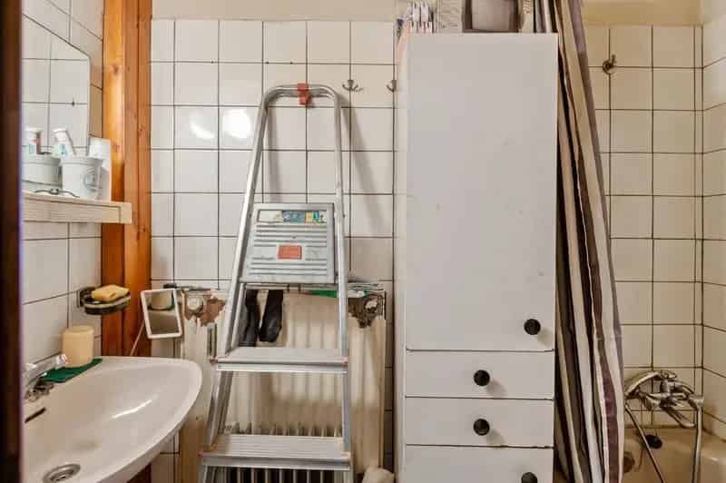 Te renoveren woning Antwerpen 3 slaapkamers 195m²