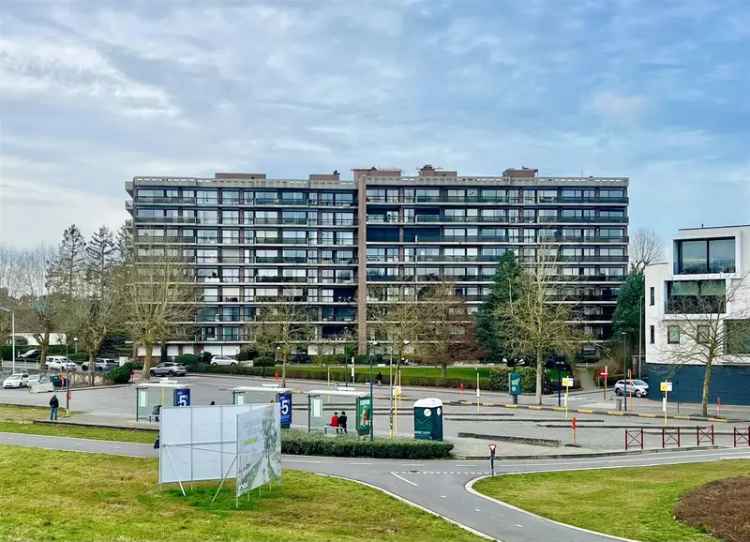 Te huur appartement knusse studio vlakbij het station met terras