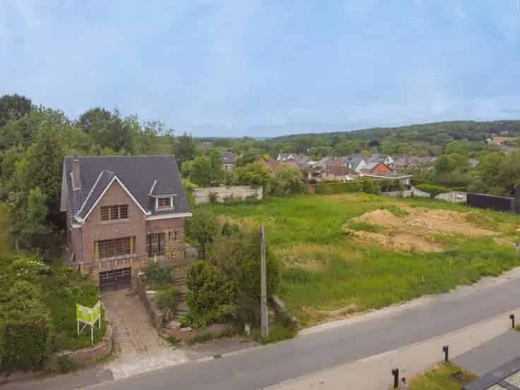 Te renoveren villa met 3 slaapkamers in Dworp