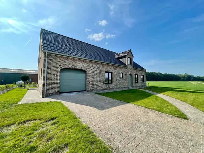 Gerenoveerde woning 4 slaapkamers Meerle