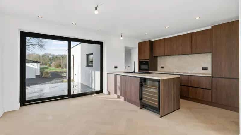 Gerenoveerde gezinswoning te Elen 125m² 11 are