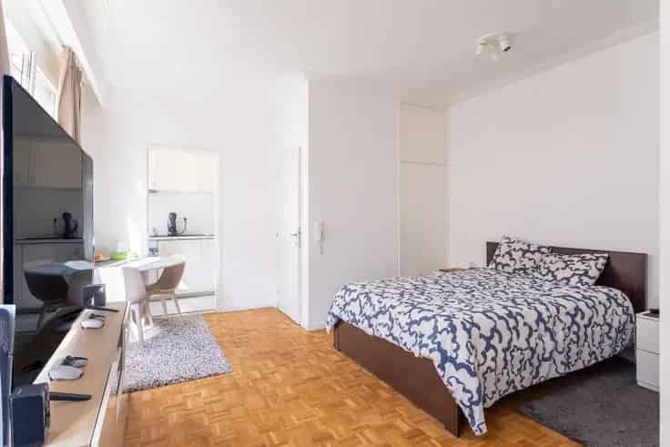 2 Gerenoveerde Studio's Antwerpen Toplocatie