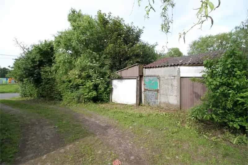 Herenhuis te renoveren Staden 4482m²