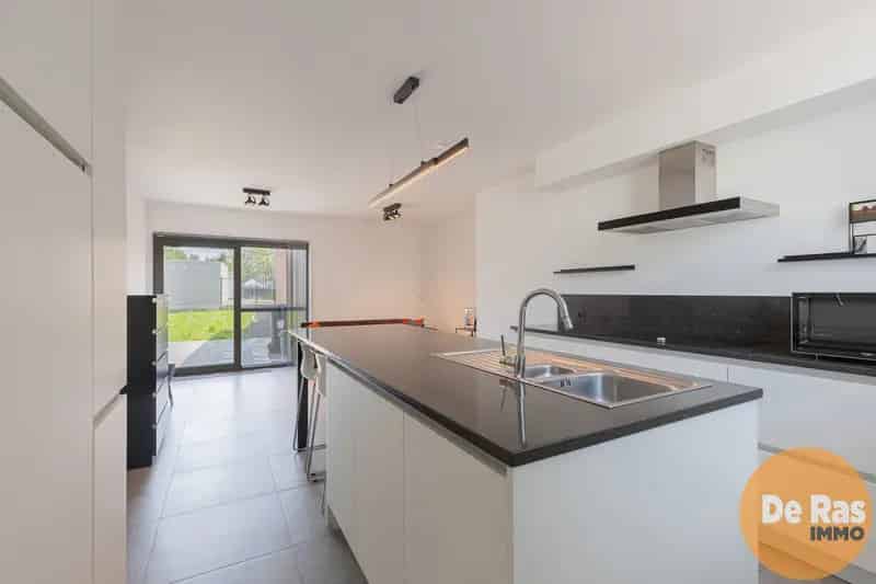 Gerenoveerde woning te Herzele 4 slaapkamers tuin garage