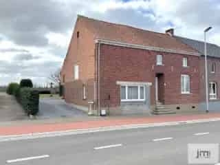 Huis te koop Wellen 4 slaapkamers ruime tuin garage