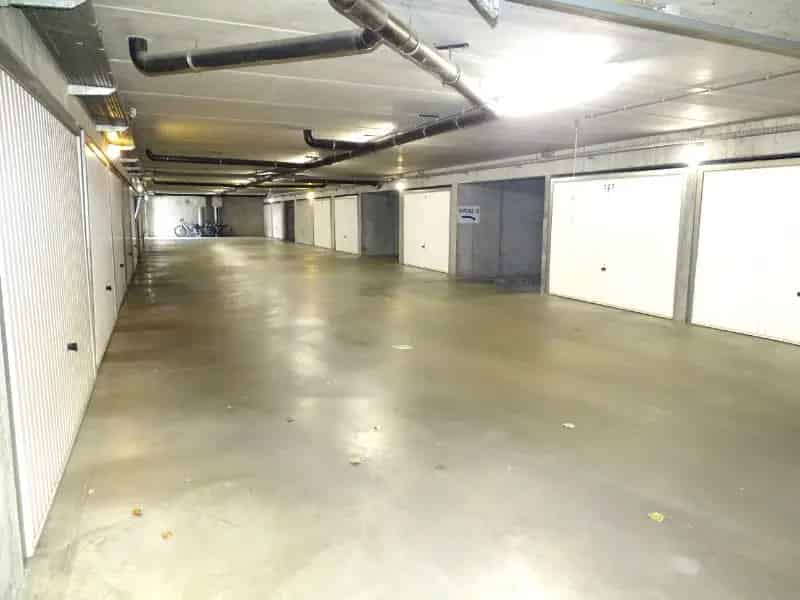 Ondergrondse Garage te Koop