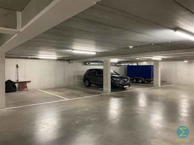 Parkeerplaats te koop in Arendonk - Ideale parkeeroplossing