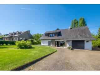 Villa te koop met lijfrente Neuville-en-Condroz