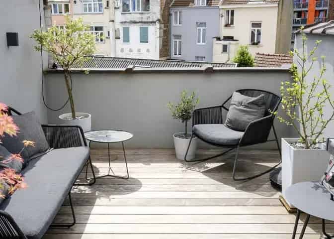 Huis te Schaerbeek 4 of 5 slaapkamers terras tuin