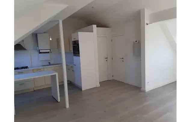 Huur 1 slaapkamer appartement van 36 m² in Namur