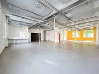 Kantoren te koop Laken 605m² - Nabij openbaar vervoer