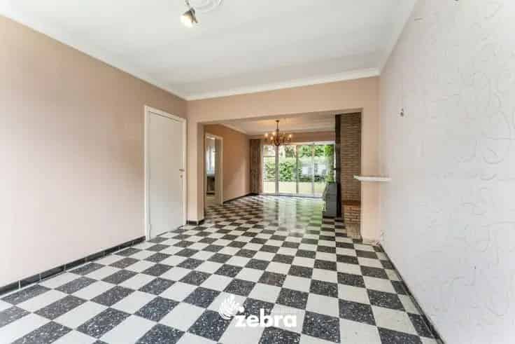 Huis Te Koop Roeselare 4 slaapkamers Garage Tuin