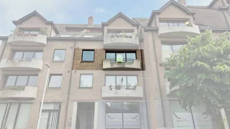 Appartement te huur Eeklo 2 slaapkamers terras parkeerplaats